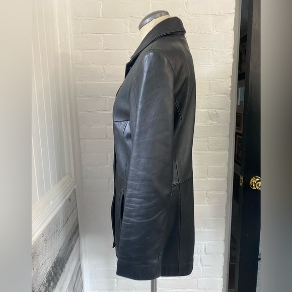 Danier leather jacket - Picture 2 of 7